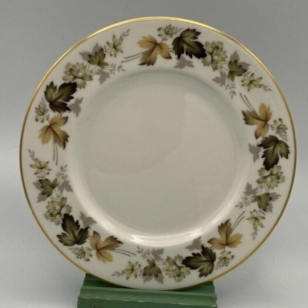 Royal Doulton Larchmont Bread & Butter Appetizer‎ Plate (s) Leaves